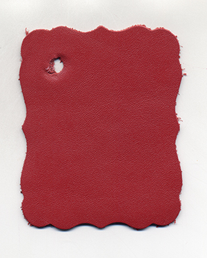 Фотокнига в обложке из красной кожи